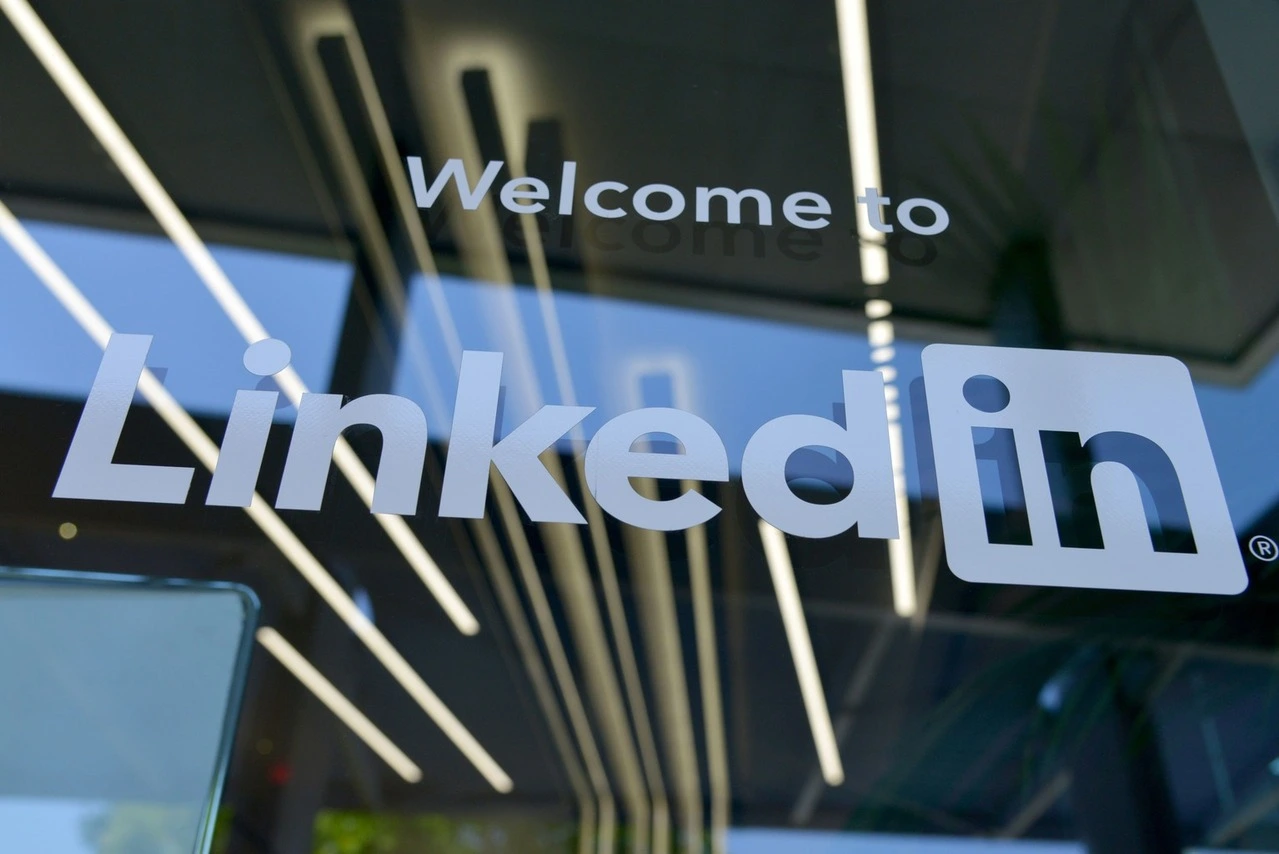 Rola LinkedIn w procesie rekrutacyjnym. Jak wykorzystać potencjał tej platformy?